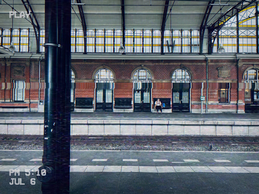 Train-station-haaghs.jpg